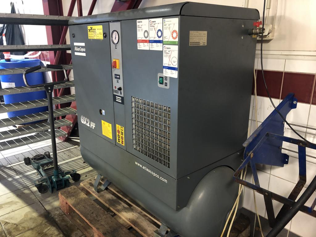 Kompressor ATLAS COPCO GX2 FF Blinto Auktioner