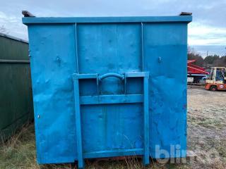 Container Container med renoveringsbehov Blinto