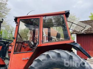 Traktor Valmet 705-4 med lastare