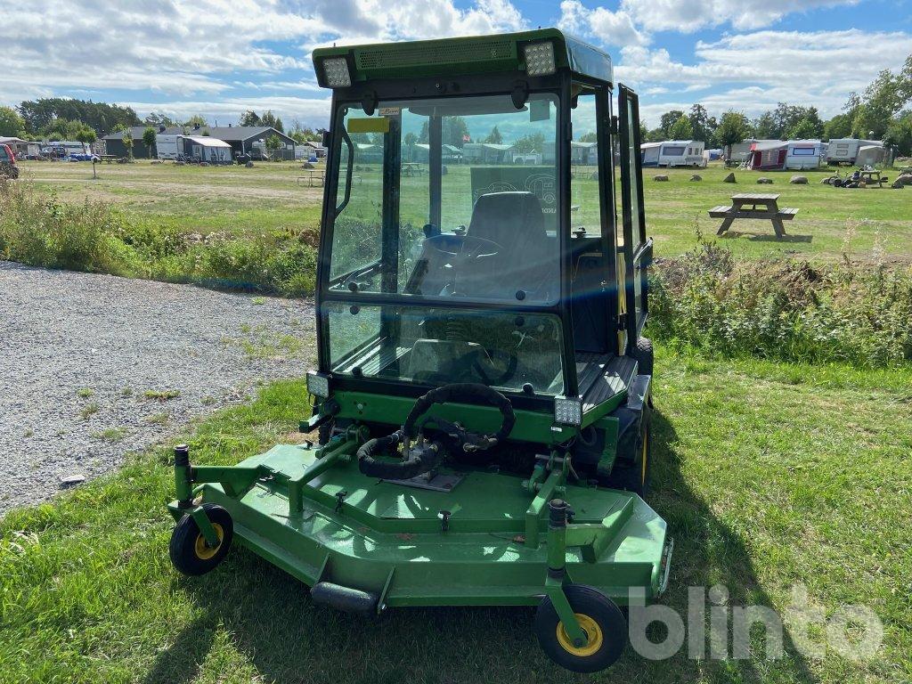 Redskapsbärare - Roberine | Blinto auktioner