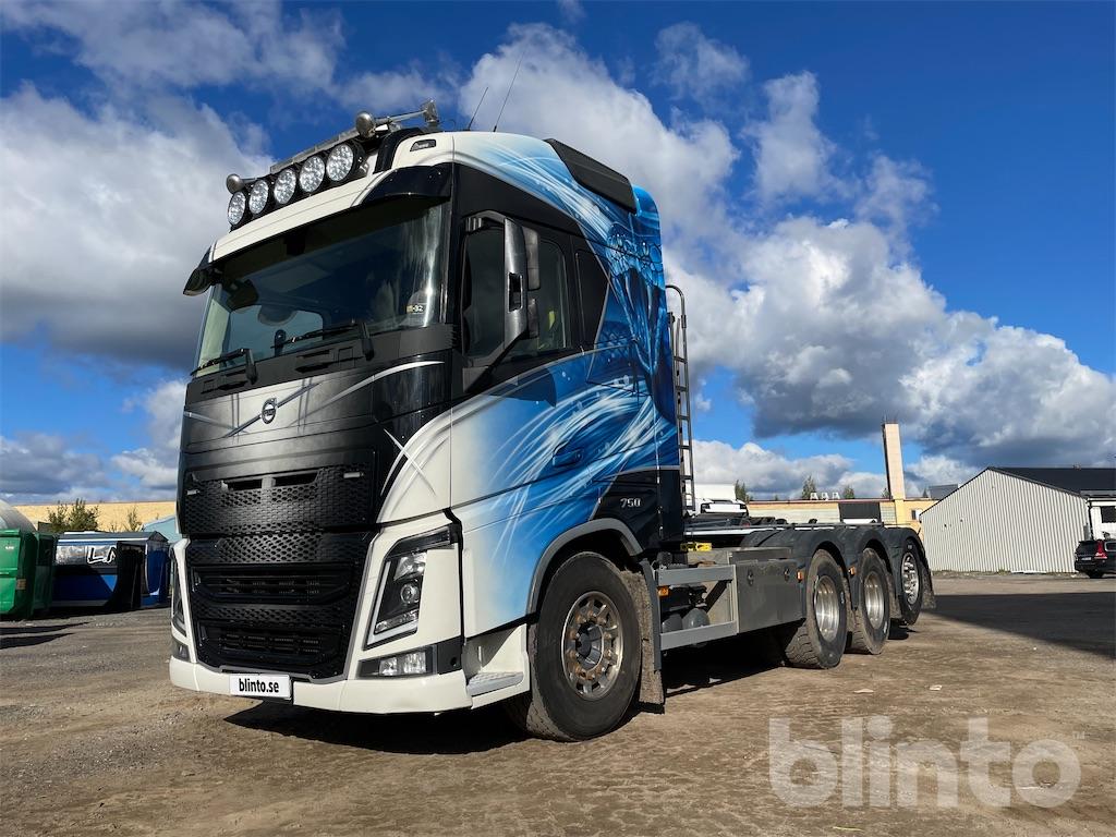Lastväxlare - Volvo FH 16 750 Med hiab 24t lastväxlare (Låga mil