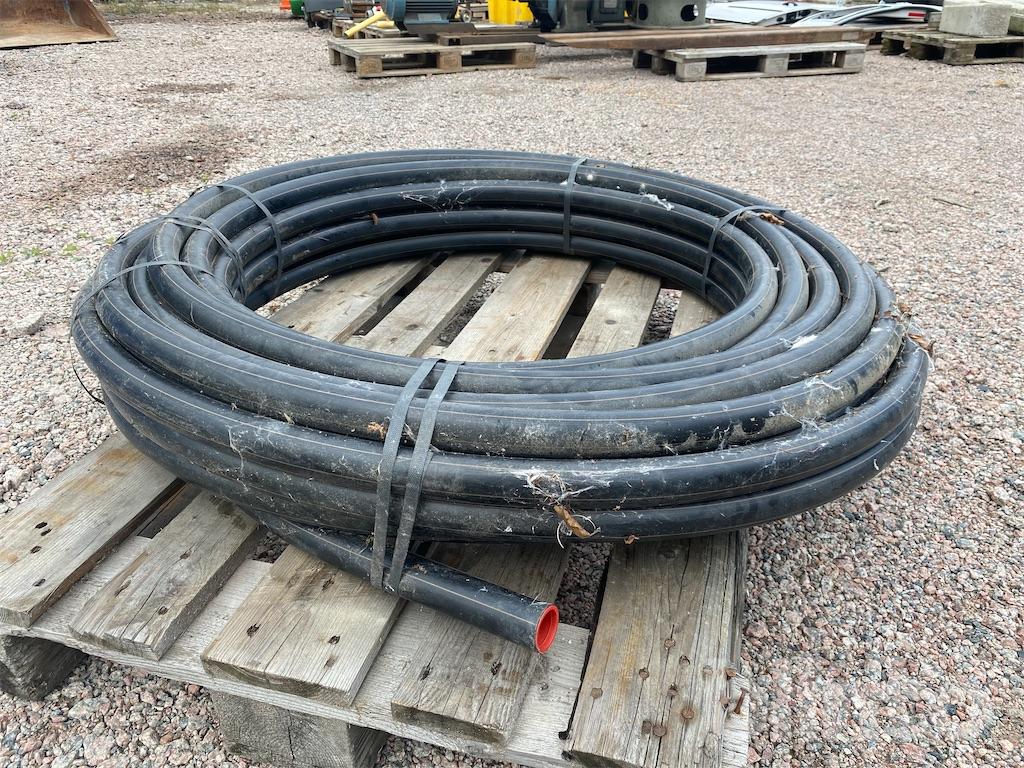 Vattenrör - PEM PE80 PN8 SDR17 brunstr 50m | Blinto auktioner