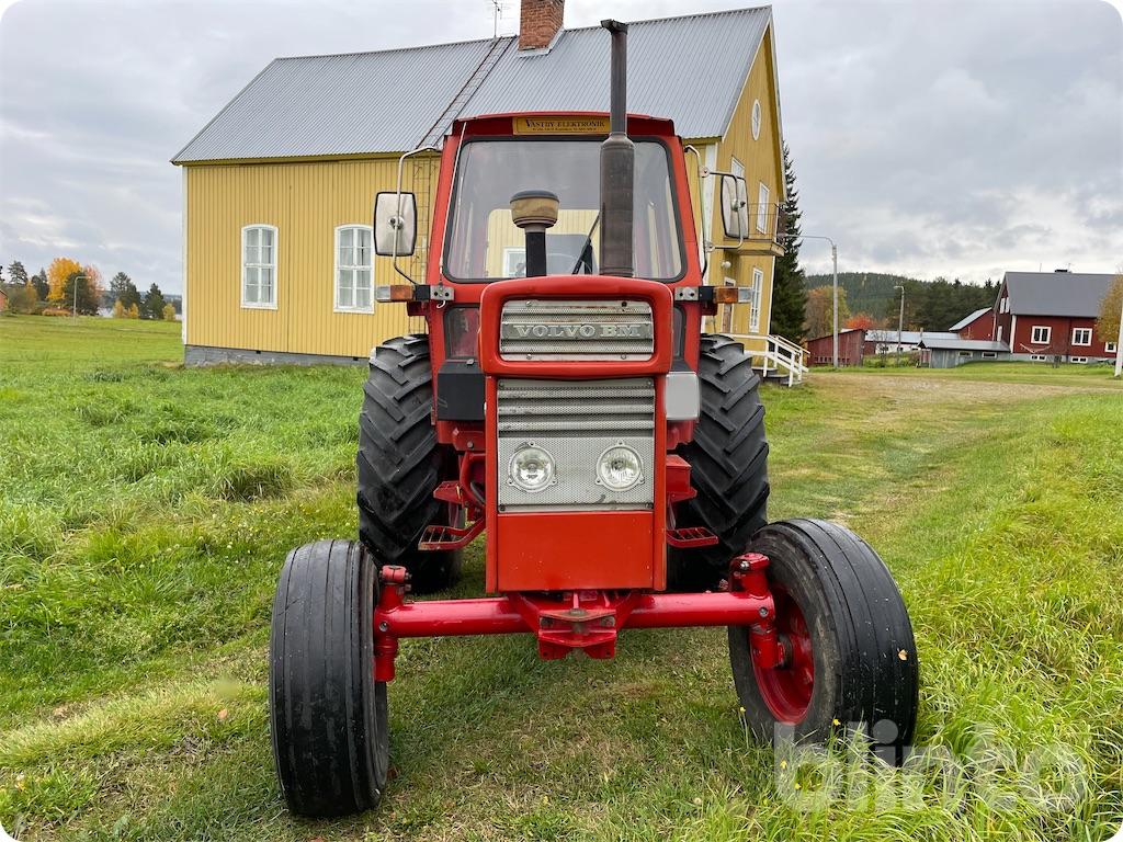 Traktor Volvo BM T650 (Få timmar)