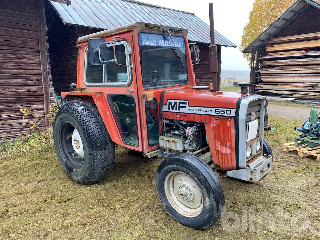 Massey Ferguson 550 - Juneporten