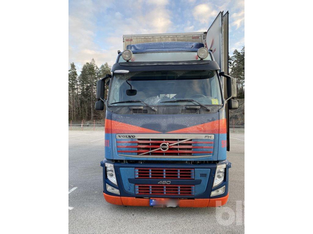 Containerlastbil Volvo FH 6X2 med skåp / En ägare
