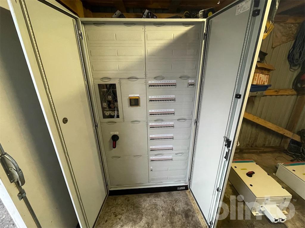 Elskåp med brytare - Abb TG412G | Blinto auktioner