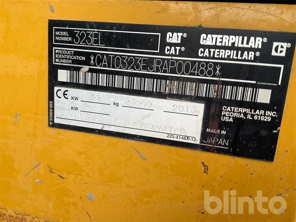 Bandgrävare Cat 323 E