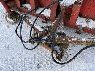 Diagonalblad - Arbro med löst fäste | Blinto auktioner
