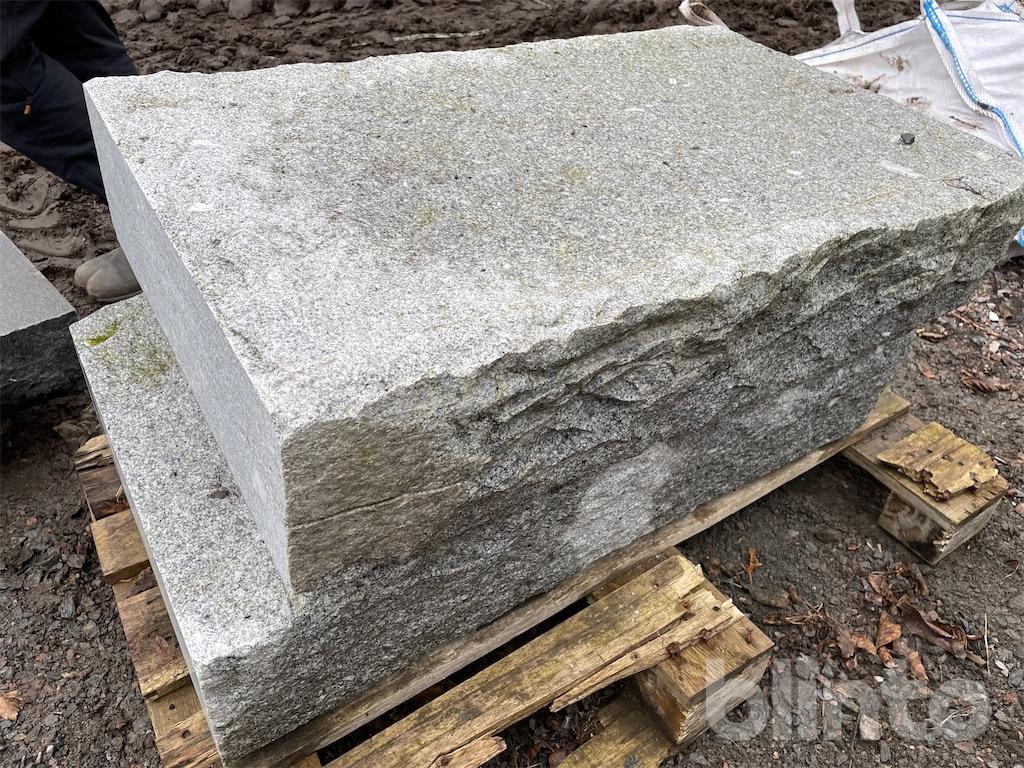 Granitblock Olika storlekar