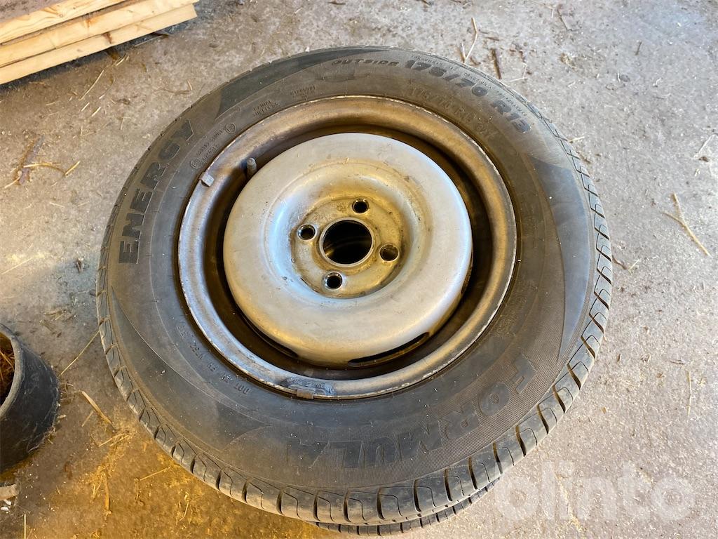 Hjul - Formula 175/70 R13 | Blinto auktioner