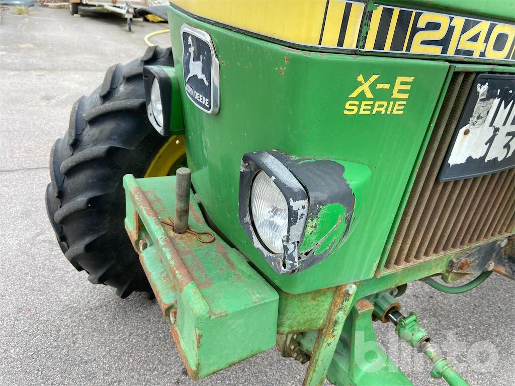 Traktor John Deere 2140 XE serie