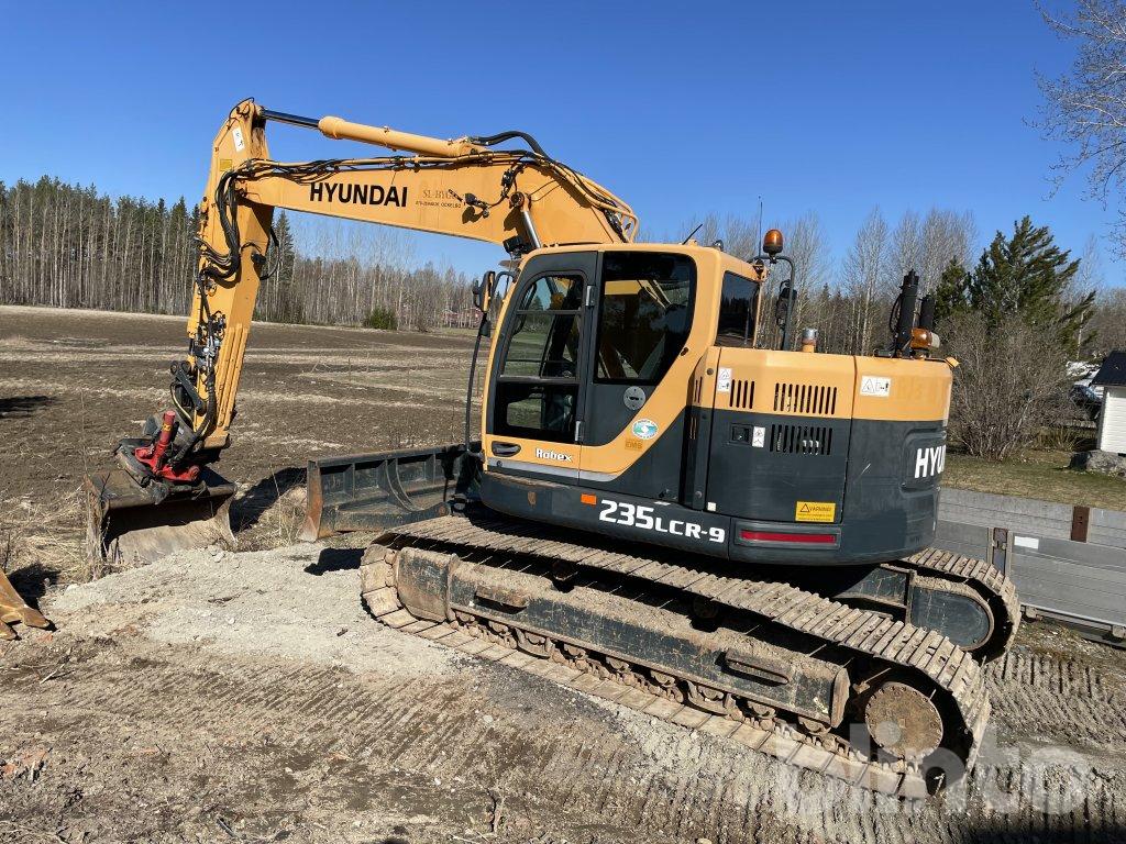 Bandgrävare Hyundai 235 LC R9 Blinto