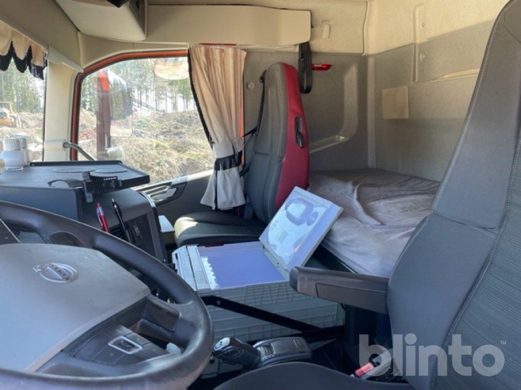 Grustrailer ekipage Volvo tandem med Zorzi trailer
