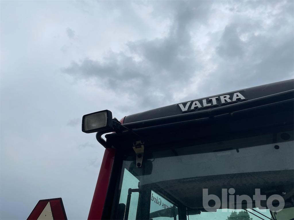 Traktor VALTRA A75-4