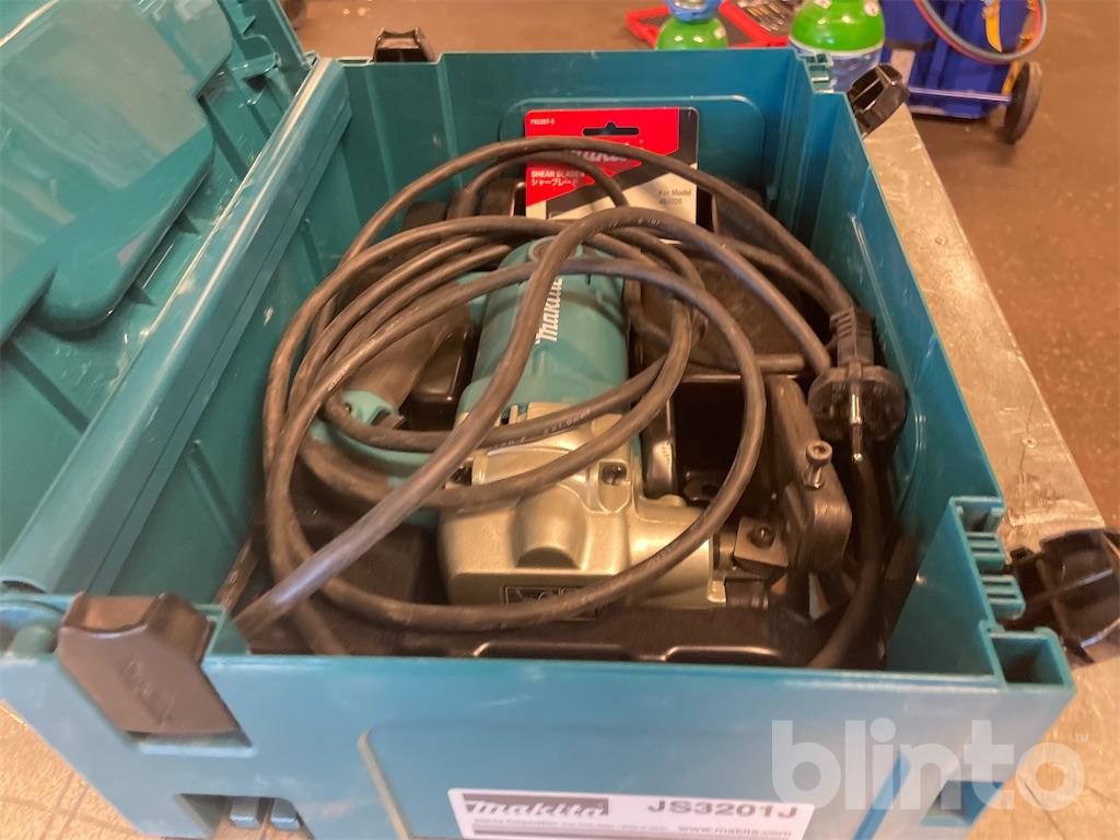 Makita JS3201 Metall-Schere – 710 Watt, Für Stahl, Edelstahl & Aluminium, Leise & Leicht Mit 3,4 Kg, Inkl. Werkzeugaufbewahrung