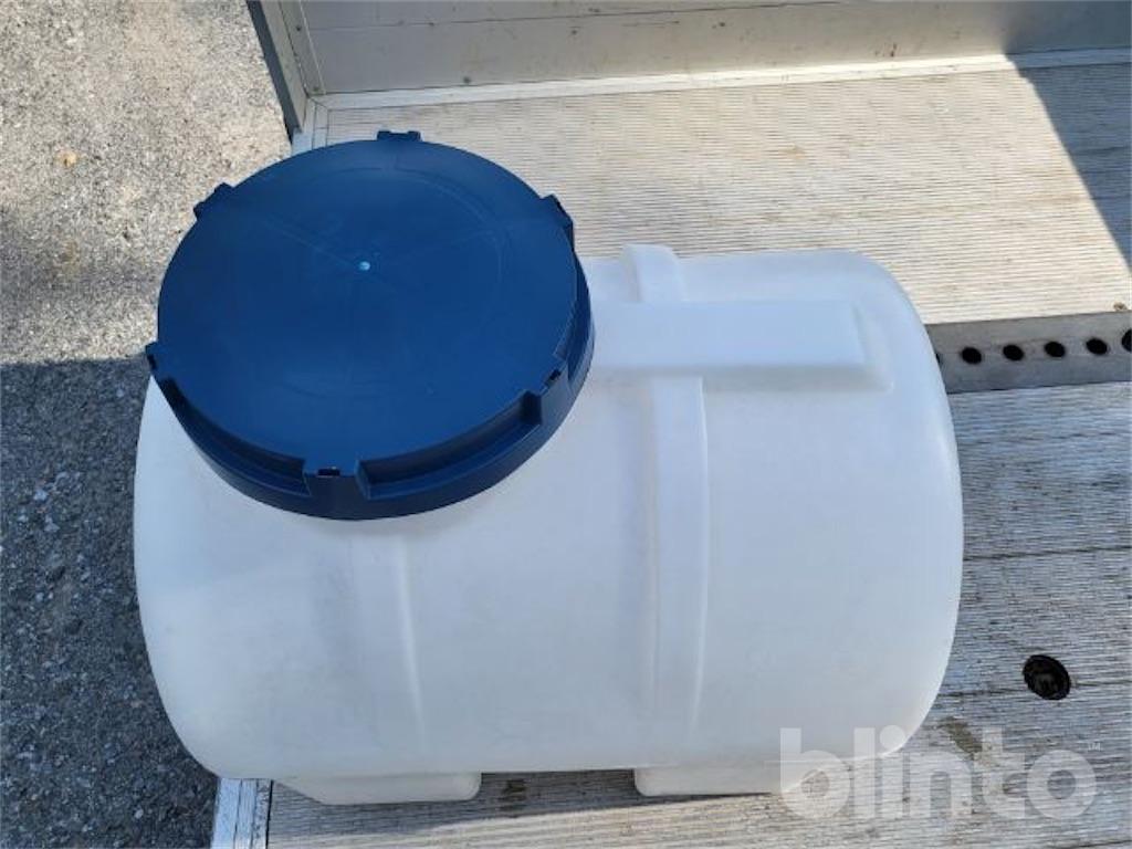 Vattentank - Polyetentank 200 liter, liggande rund - NY | Blinto