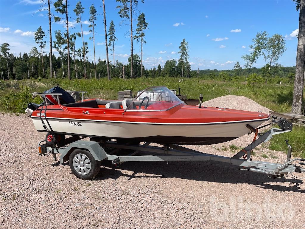 Motorbåt Finnsport 410 Yamaha 50HK + trailer