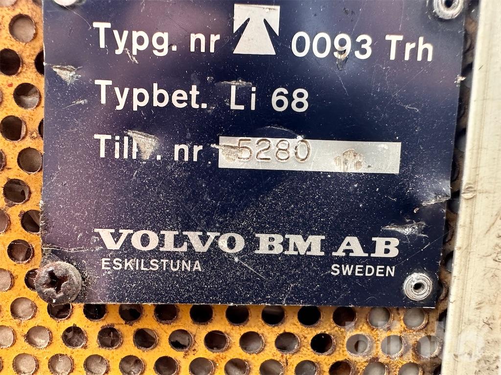 Dumper VOLVO-BM S 860
