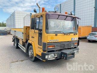 Lastbil - VOLVO FL 610 4X2 | Blinto auktioner