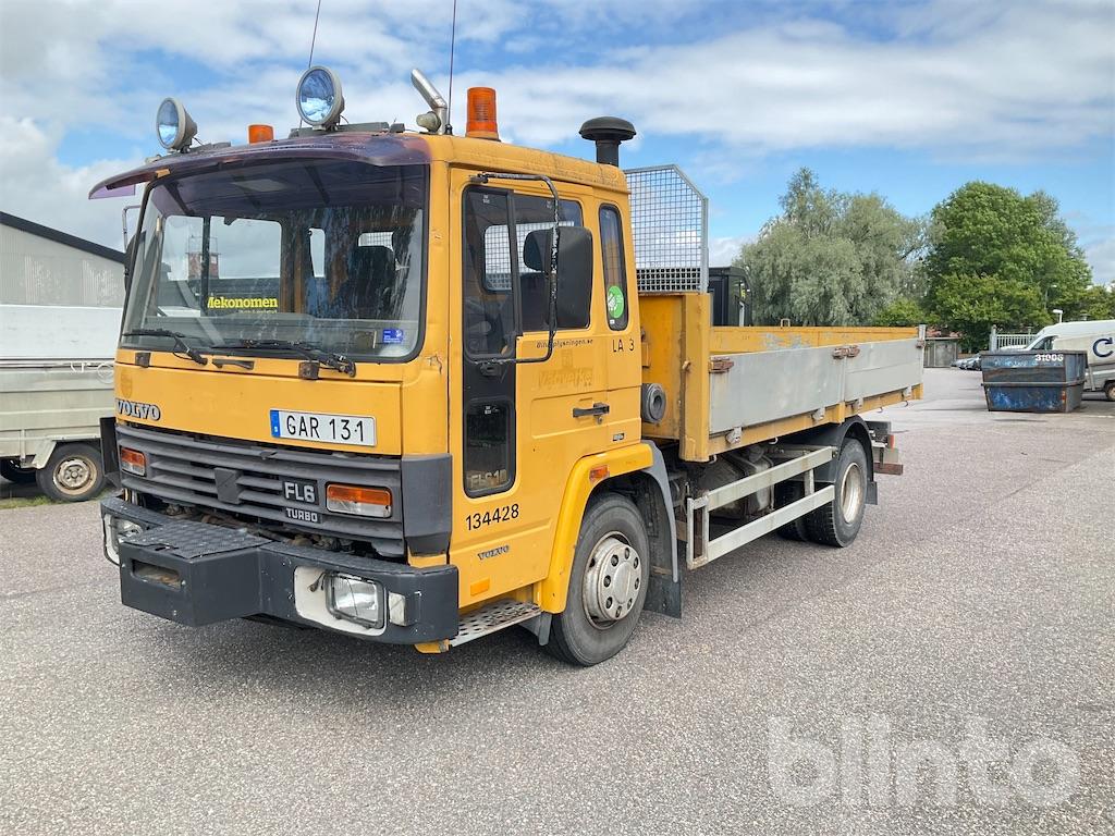 Lastbil - VOLVO FL 610 4X2 | Blinto auktioner
