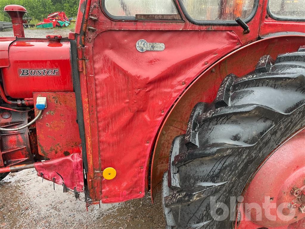 Traktor VOLVO BM 320