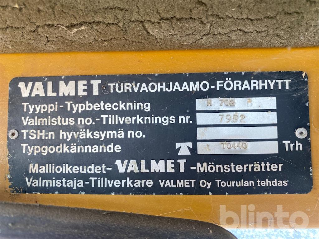 Traktor VALMET 903-4