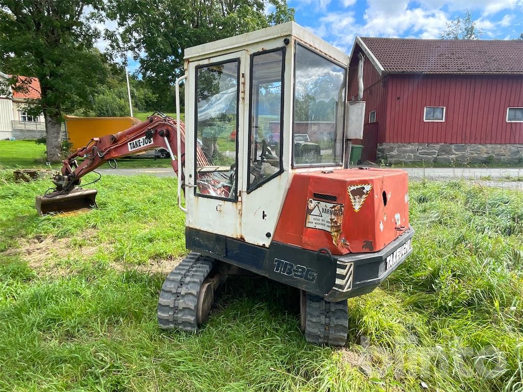 Bandgrävare - Takeuchi TB-36 | Blinto auktioner
