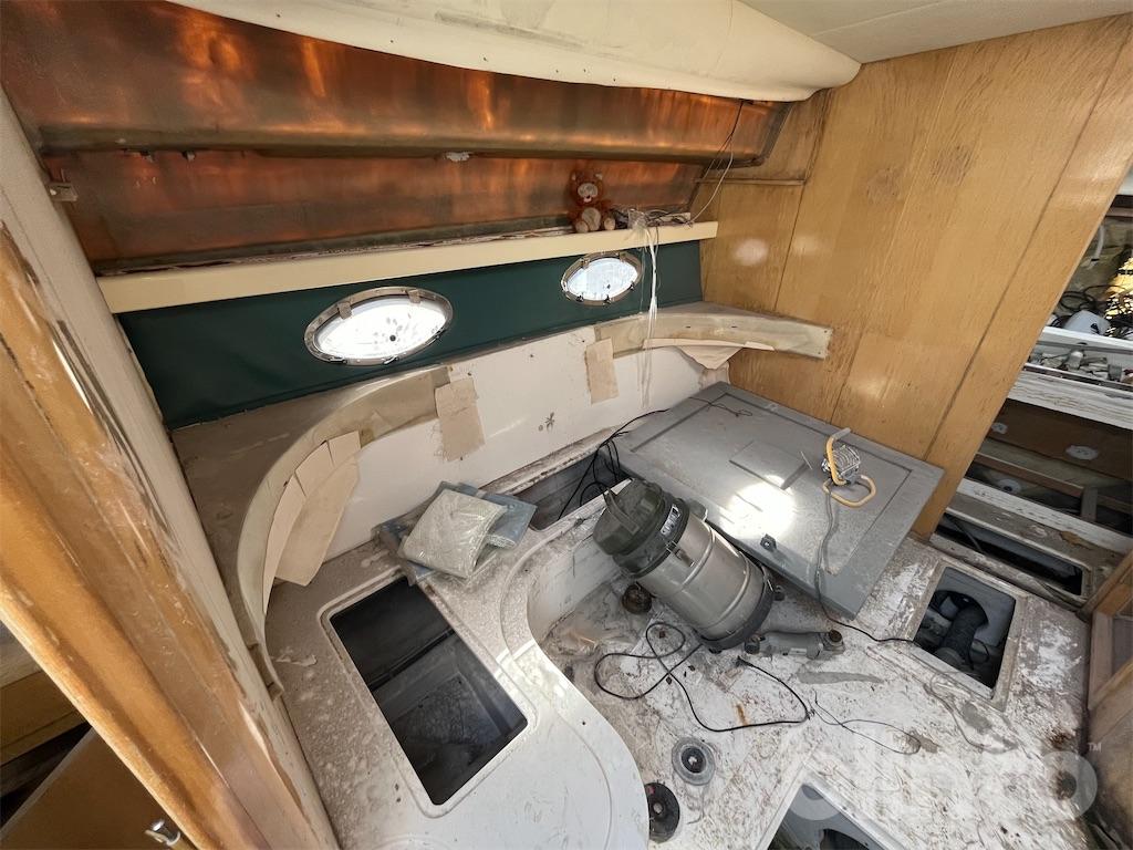 Båt Targa 39 Fairline Renoveringsobjekt