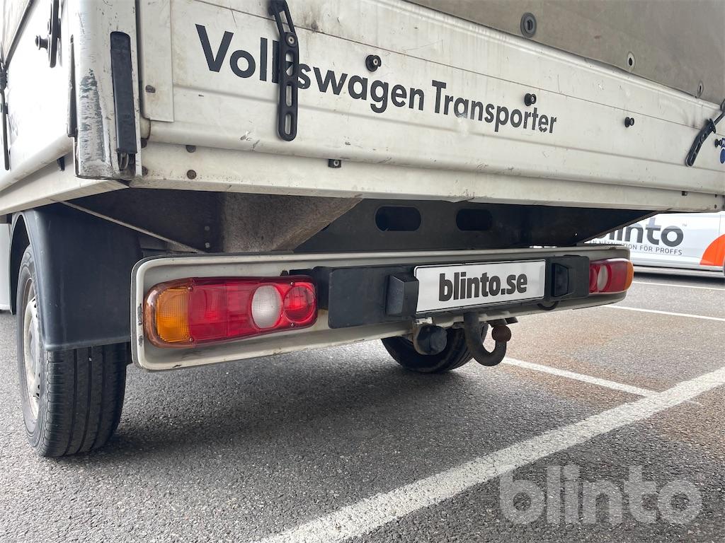 Lätt lastbil VOLKSWAGEN, VW  7J0 Transporter flakbil med kapell / Nybesiktigad!