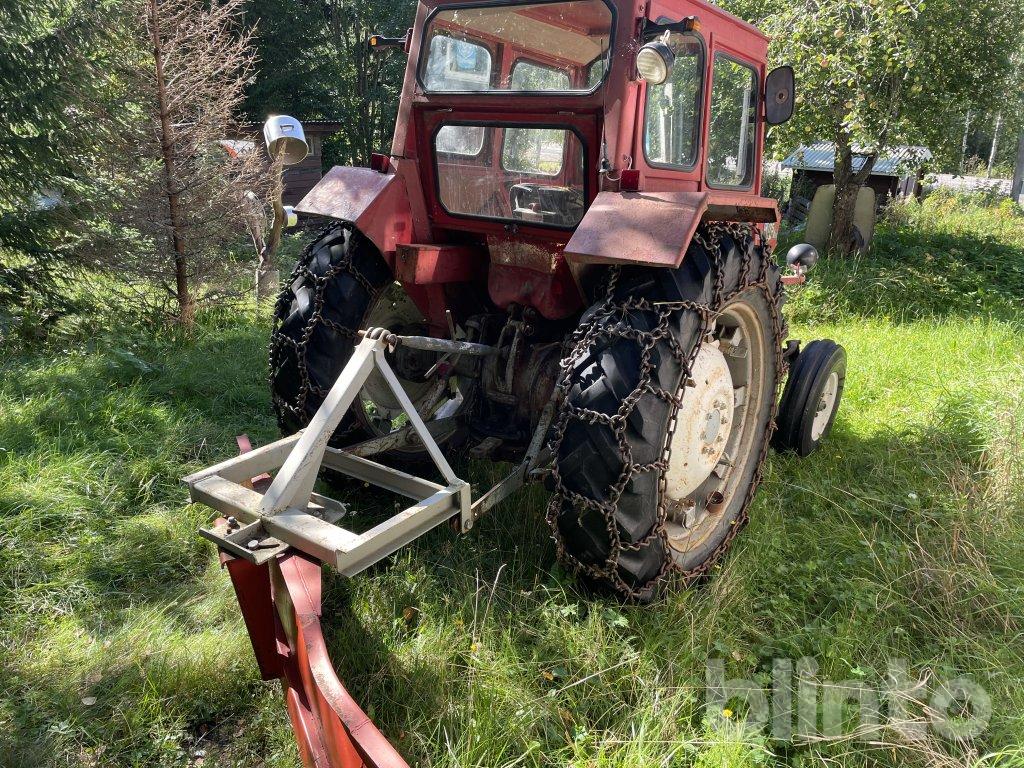 Traktor Massey-Fergusson 175