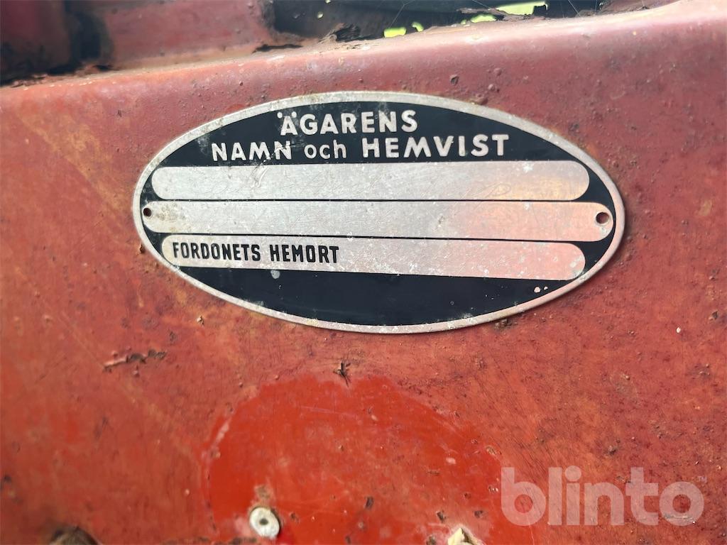 Traktor VOLVO-BM T 814 A
