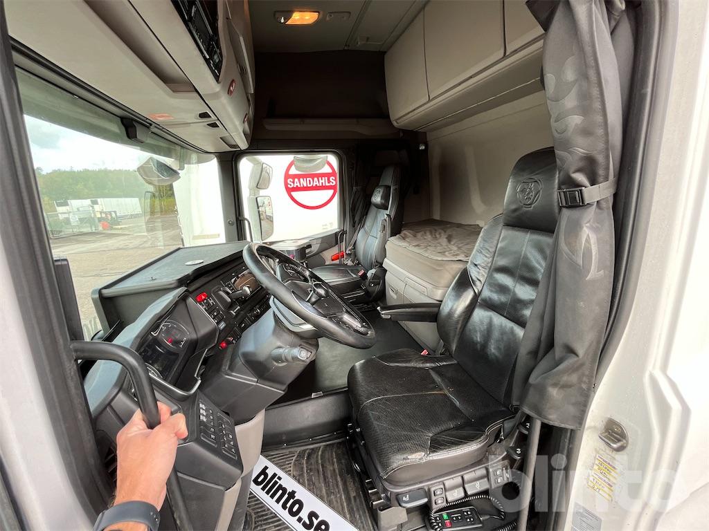 Kyl Lastbil Scania R500 6x2 Bussbygg FNA 2-zon