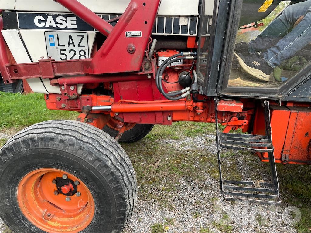 Traktor CASE 1290