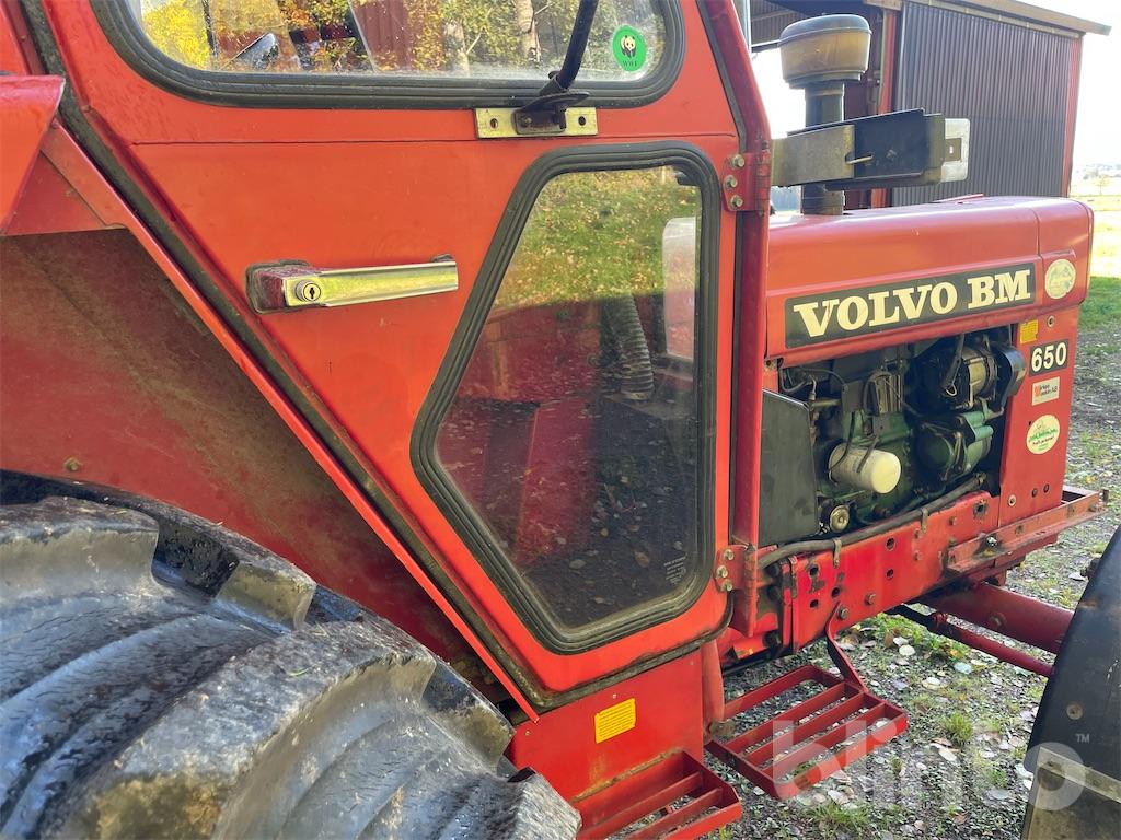 Traktor Volvo bm T650