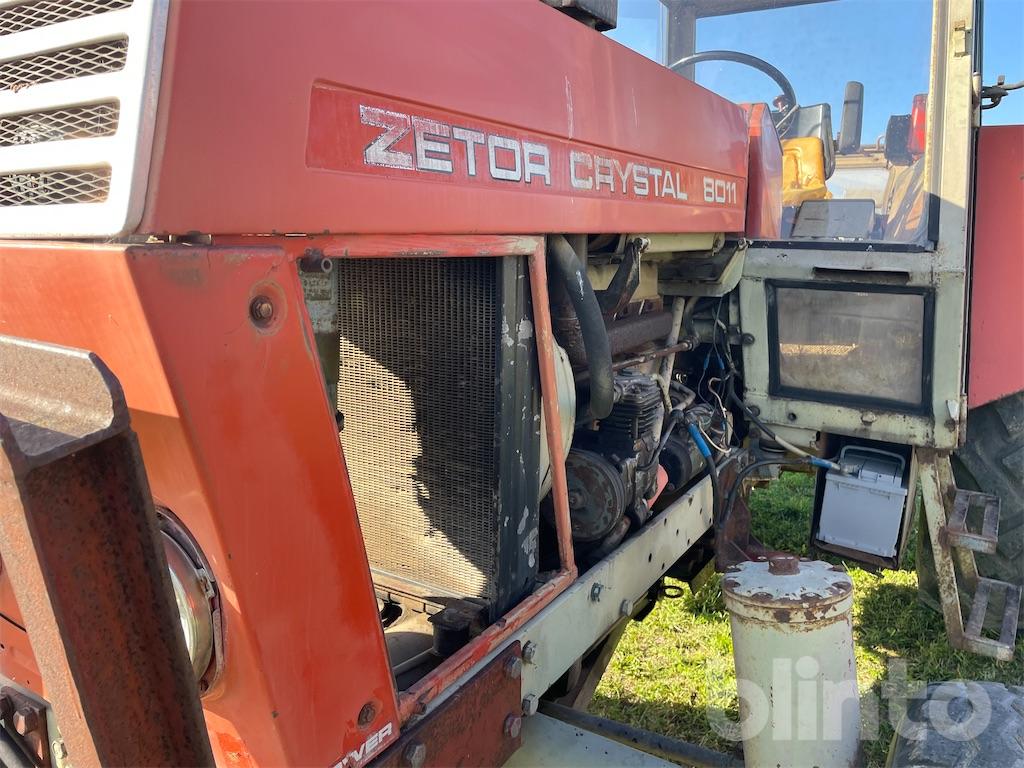 Traktor ZETOR 8011