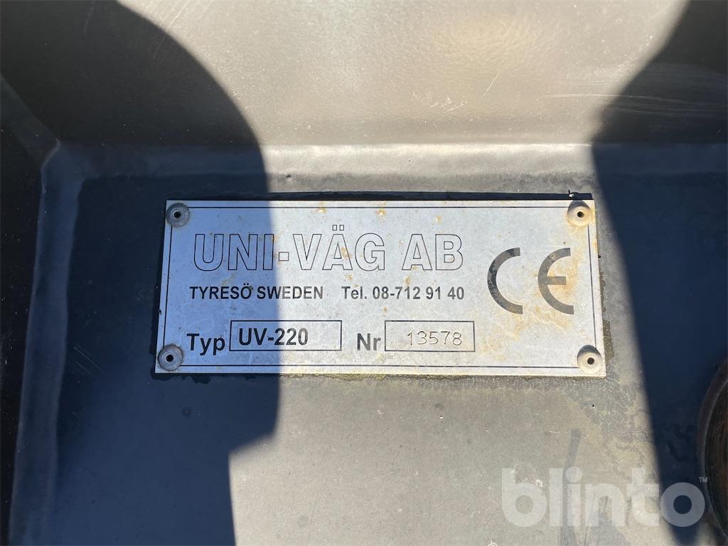 Vikplog Uni-Väg UV 220