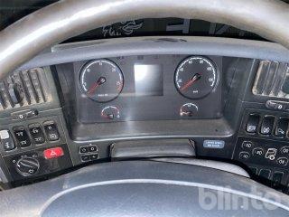 178113 Lastbil - SCANIA P400LB6X2*4HNA | Blinto auktioner