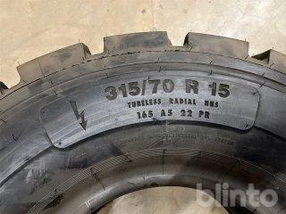 1st nytt truckdäck - Continental RT20 315/70R15 | Blinto auktioner