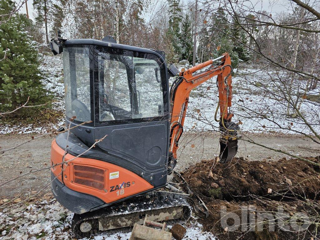 Minigrävare - Hitachi | Blinto auktioner