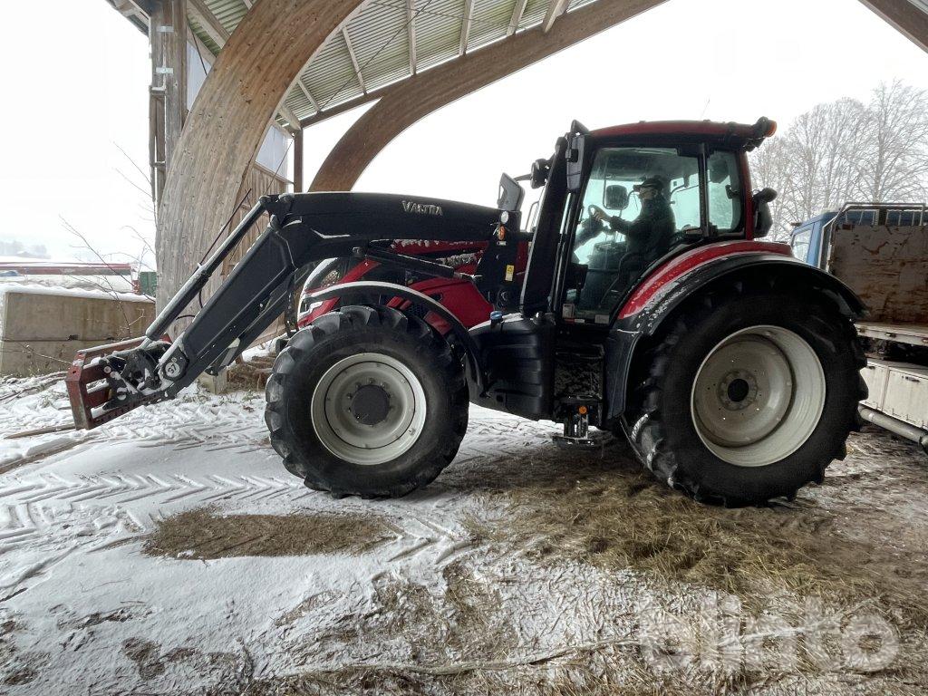 Traktor med lastare - Valtra T175E Active / G7S | Blinto auktioner