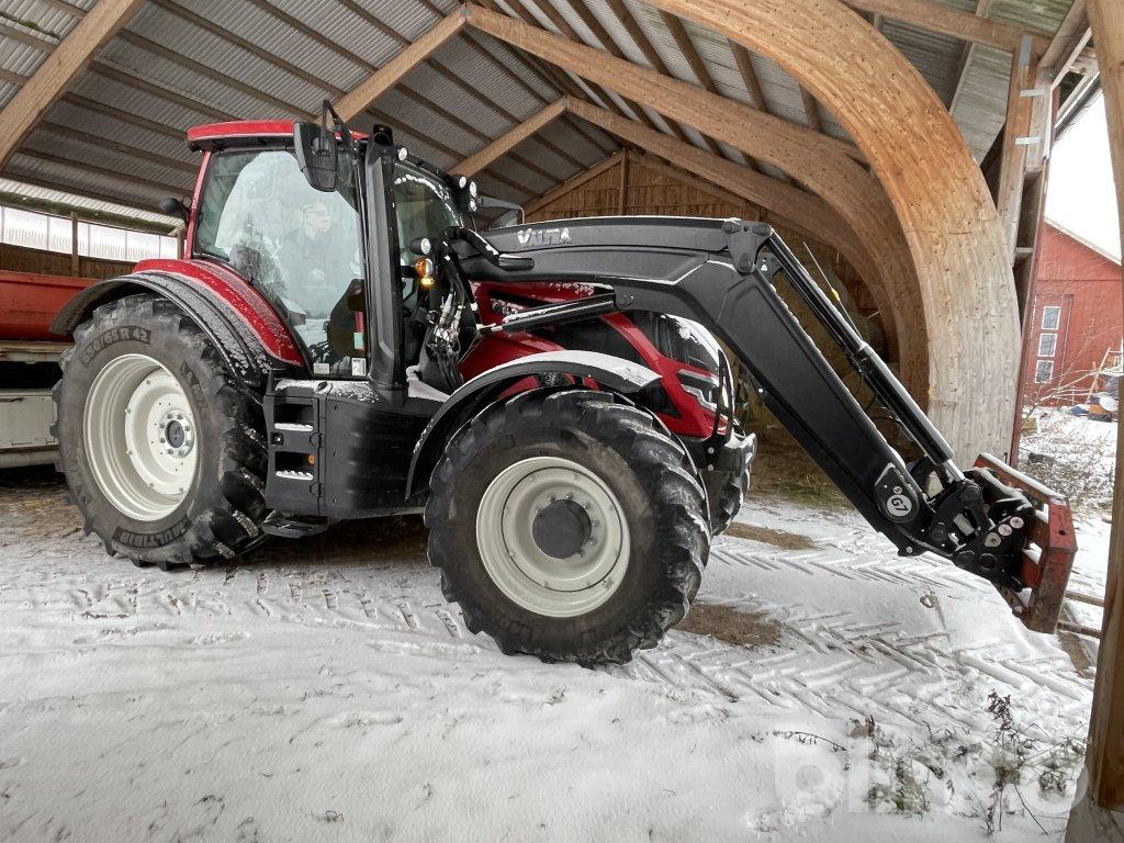 Traktor med lastare - Valtra T175E Active / G7S | Blinto auktioner