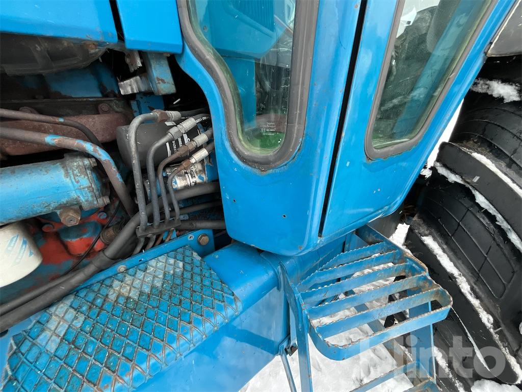 Traktor Ford TW35/II