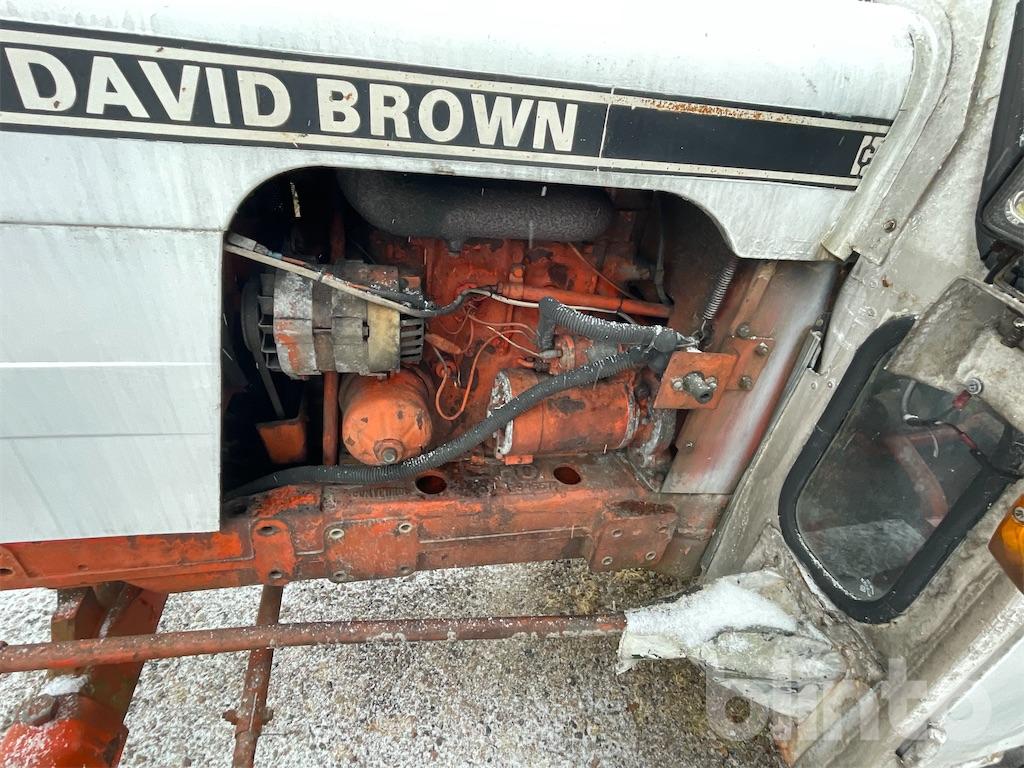 Veterantraktor DAVID BROWN 885/1