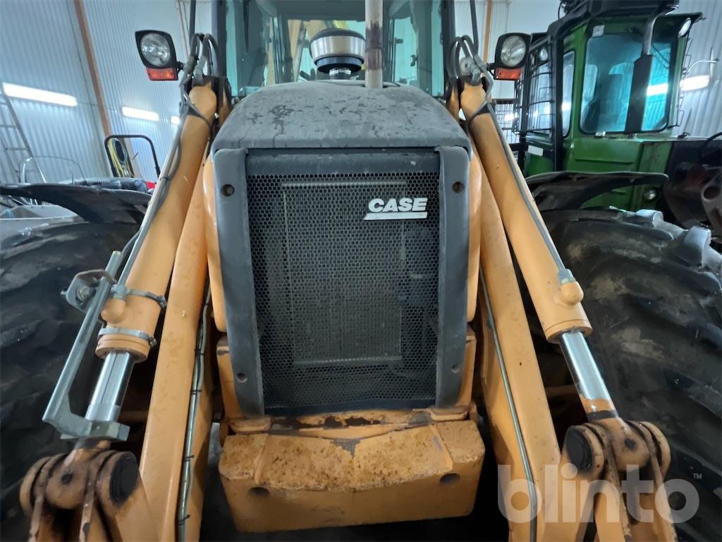 Traktorgrävare Case 695 Super