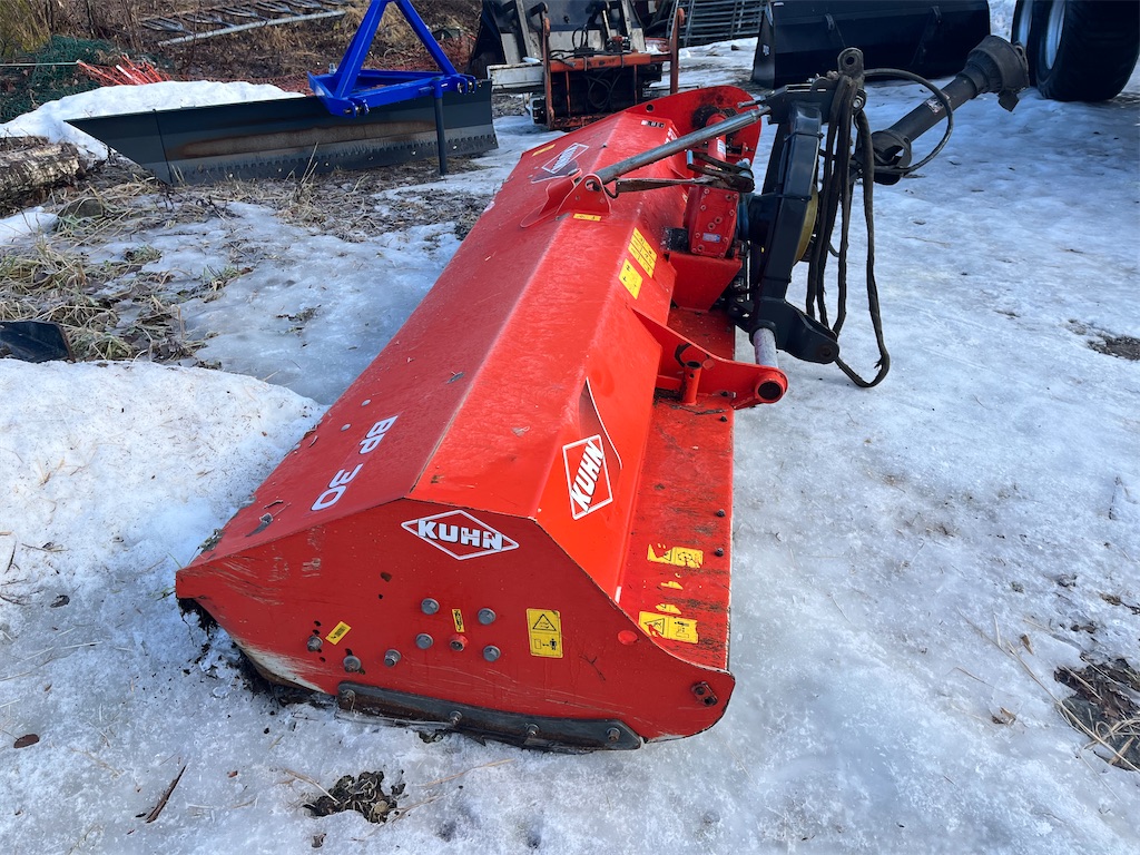 Betesputs - Kuhn BP30 Reparationsobjekt | Blinto auktioner