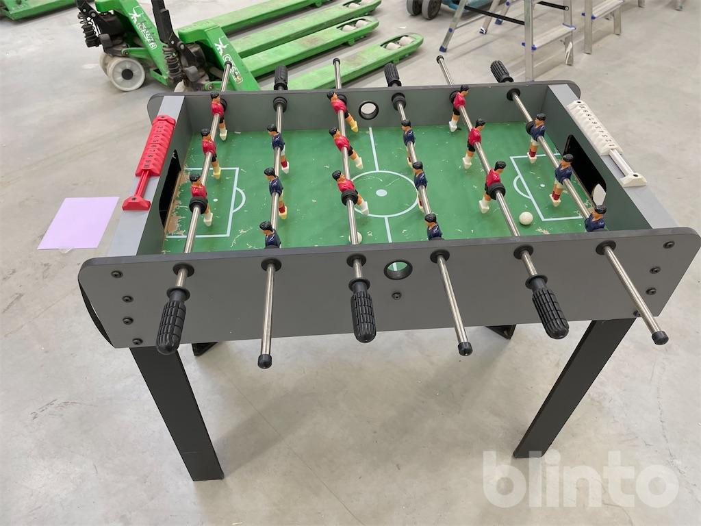fotbollsspel-940x840-mm-blinto-auktioner