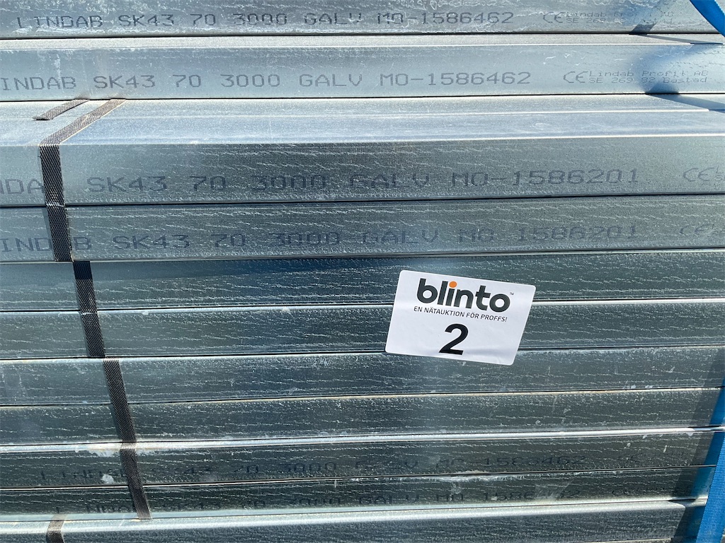 Stålregel - Lindab SK43 | Blinto auktioner