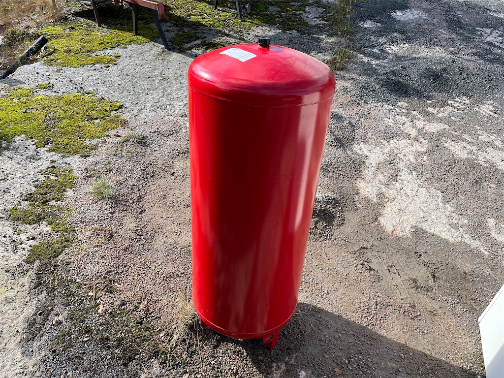 Tryckkärl 200 liter - Okänt | Blinto auktioner
