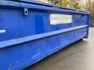 Krokcontainer - Container med lock | Blinto auktioner