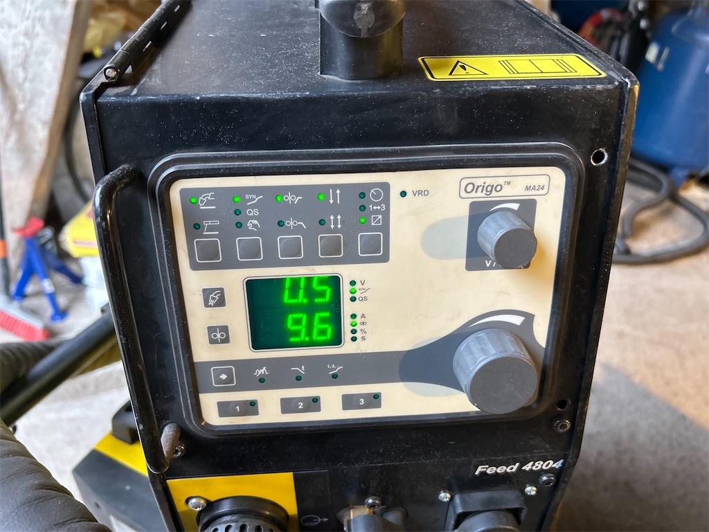 Migsvets - ESAB 4004i | Blinto auktioner